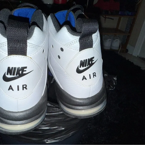 COPY - Nike Charles Barkley sneakers worn twice - Picture 2 of 4